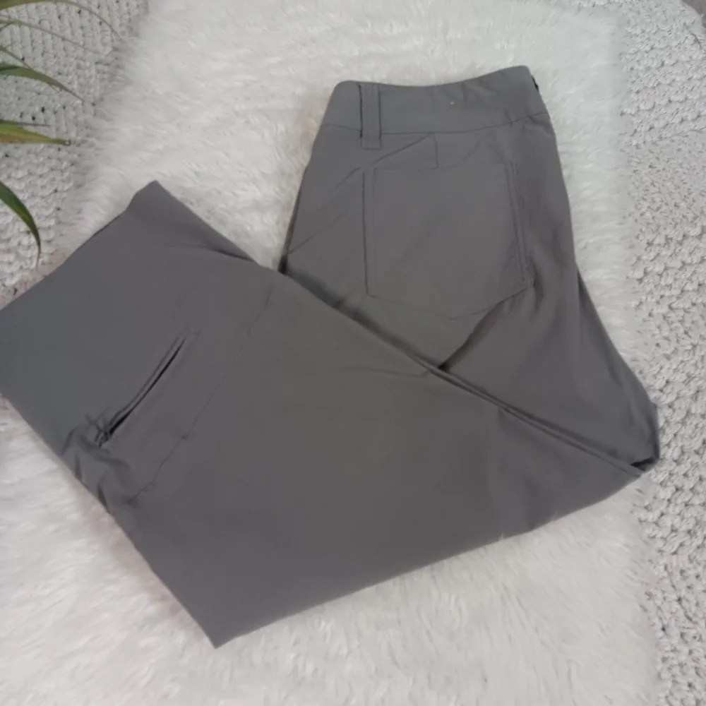 Magellan Women's Gray Outdoor Lightweight Cropped Pants, Small - Picture 11 of 11